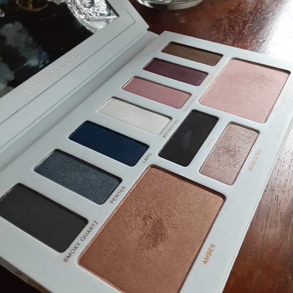 Beautycounter Winter Jewels Palette